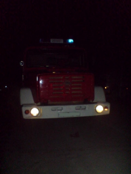 В Сасово сгорел мусор в нежилом доме