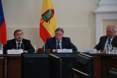 Работу рязанской власти с обращениями граждан оценили на уровне ЦФО