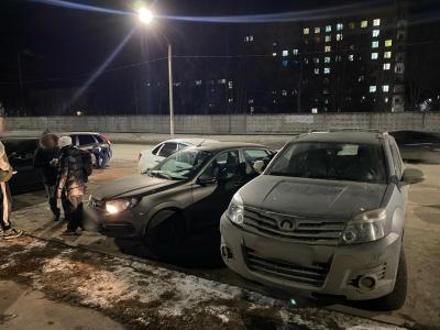В Канищево Рязани столкнулись четыре автомобиля, пострадали два человека