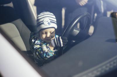 ГИБДД и театр кукол научили юных рязанцев правилам дорожного движения