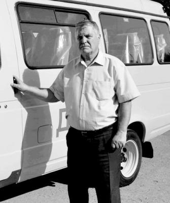 Ушёл из жизни директор Пертовской школы Николай Пронин