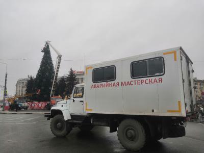 Елена Сорокина рассказала, что центральную ёлку на площади Ленина купил спонсор за день до открытия Новогодней столицы