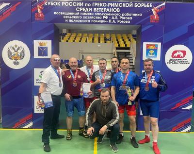 Рязанские борцы отличились в схватках на Кубок России