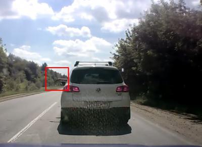 Москвич помахал пистолетом на рязанской трассе