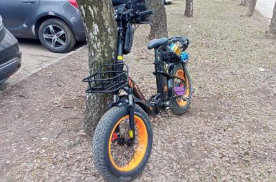 В Рязани пострадал водитель электровелосипеда, наехавший на препятствие