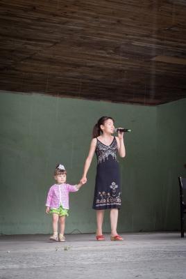 В центре Рязани любителей пения изрядно намочило