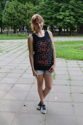 16-летняя рязанка покончила жизнь самоубийством, сбросившись с крыши девятиэтажки