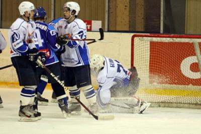 Рязанская «Молния» в Белгороде проиграла оба матча лидеру зоны