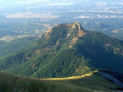 Рязанские спортсмены взбежали на гору Бештау в Ставропольском крае