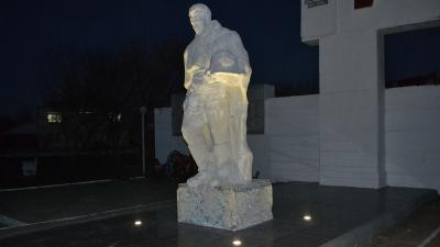 В Пителино спонсоры помогают благоустроить мемориал павшим героям