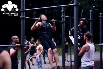 В ЦПКиО прошли соревнования по воркауту