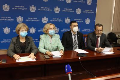 В Рязанской области 36 школьных маршрутов нуждаются в ремонте