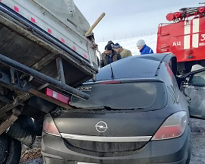 Под Михайловом столкнулись Opel и «Газель», есть пострадавший
