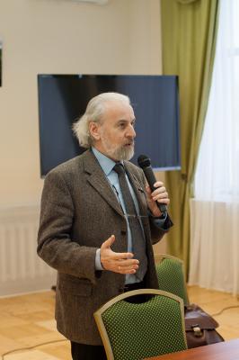 Александр Дворкин