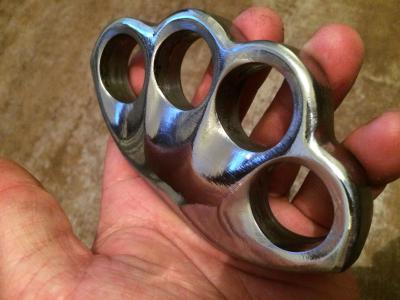 Жителя Ермиши уличили в незаконном изготовлении кастета