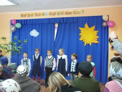 Во Льговской воскресной школе дали концерт ко Дню инвалидов