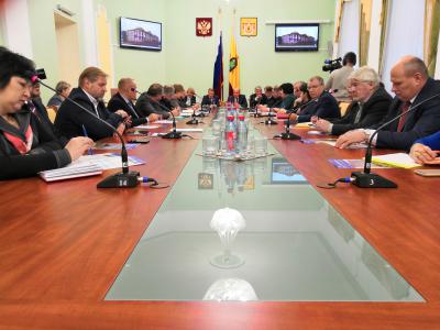 В Рязоблдуме обсудили необходимость профориентатации молодёжи