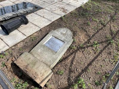 В Касимове неизвестные разгромили кладбище