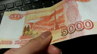 Рязанцам напомнили, как не получить перед праздниками фальшивки