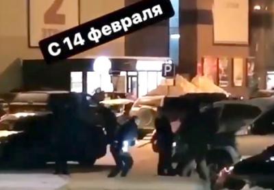 Полиция проведёт проверку по факту драки на парковке ТРЦ «Премьер»