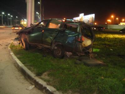 Ночью в Рязани столкнулись ВАЗ-21110 и Skoda