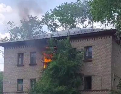 В Рязани потушили пожар в жилом доме на улице Чернышевского