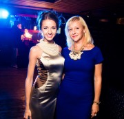 PWF2d0DXMlI.jpg title=