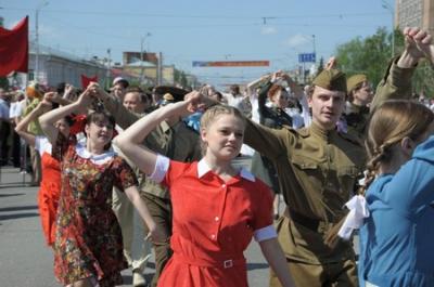 В центре Рязани 9 мая массово споют «Синий платочек»