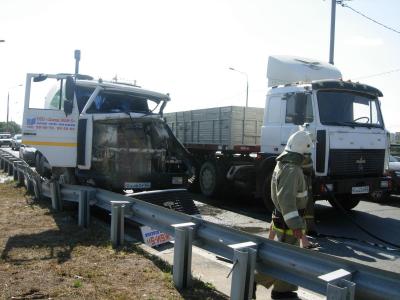 Автобетоносмеситель протаранил МАЗ в Рязани