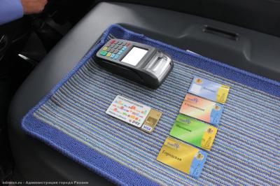 Рязанским школьникам и студентам надо подтвердить льготу для использования транспортных карт