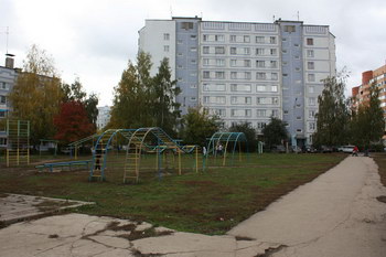 Вблизи двух школ Рязани продавали спиртное несовершеннолетним