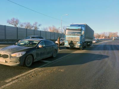 В столкновении фуры и легковушки в Рязани пострадал ребёнок