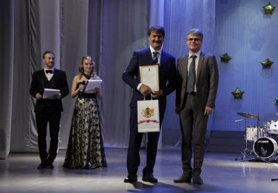 Олег Булеков поздравил работников торговли