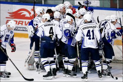 ХК «Рязань» в четвёртой попытке плей-офф одолел «Рубин»
