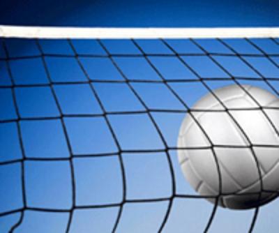 «Динамо» вышло в лидеры открытого чемпионата Рязани по волейболу