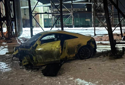 В Новомичуринске Audi TT протаранила опору теплопровода