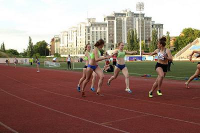 На «Спартаке» боролись за награды открытого чемпионата и первенства Рязани по лёгкой атлетике