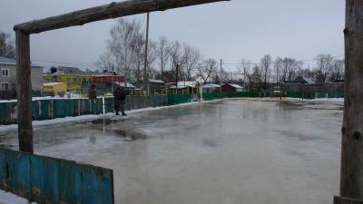 В Ермиши появился каток