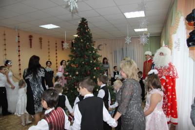 Олег Булеков поздравил особенных рязанских детей с Новым годом