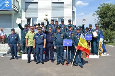 Рязанские спасатели победили во Всероссийском чемпионате по водно-моторным соревнованиям