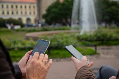 Жители Рязани всех возрастов отказываются от телефонных звонков в пользу мессенджеров