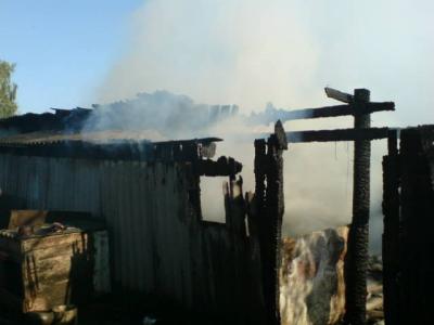 В Сараевском районе в сарае сгорел мотоцикл