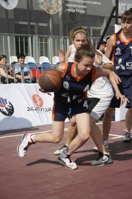 В финалах рязанской «Железки Streetball Challenge 2013» играли команды четырёх регионов страны