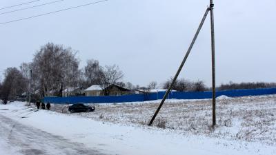 Под Сараями «Лада-Гранта» улетела в кювет