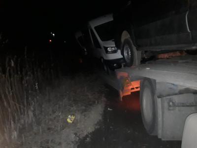 В Сасово автовоз едва не «искупался» в реке