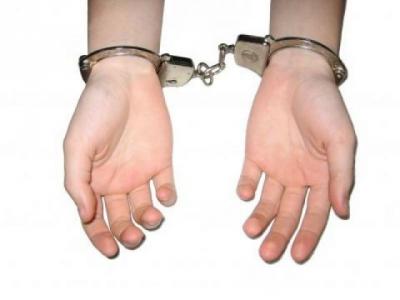 За кражу денег и банковской карты рязанку осудили на полтора года условно