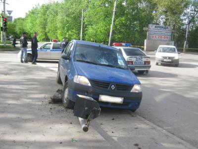 Появились подробности наезда Renaul Logan на молодую рязанку