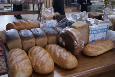 Рязанский митрополит освятил хлеб и соль