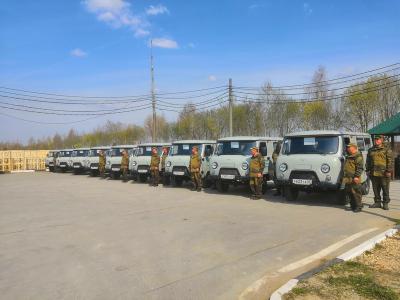 Николай Любимов подарил новую лесопатрульную технику рязанским лесничим