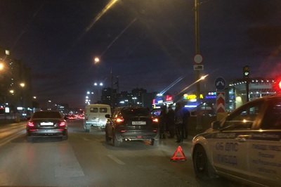 На Солотчинском шоссе столкнулись Nissan и Mercedes